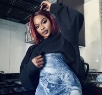 Watch nia_long21's Live Sex Show