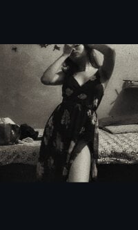 Watch Lusty_jasminee's Live Sex Show