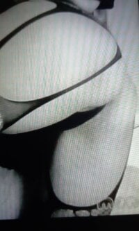 Watch VeneRed's Live Sex Show