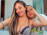 Watch naughtyloverss's Live Sex Show