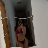 Watch TenderSin's Live Sex Show