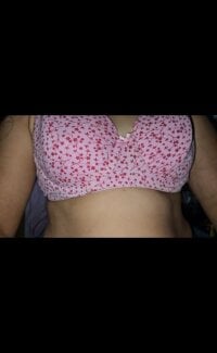Sehen Sie sich indianhotwife639s Live-Sexshow an