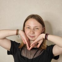 Sehen Sie sich MayHasteys Live-Sexshow an