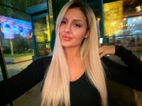 Watch OhAnita's Live Sex Show