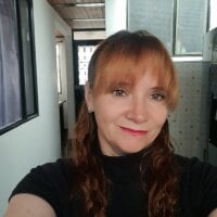 Sehen Sie sich chanel-2025s Live-Sexshow an