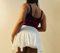 Sehen Sie sich kinky_kia_4us Live-Sexshow an