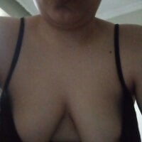 Watch minikkiz's Live Sex Show