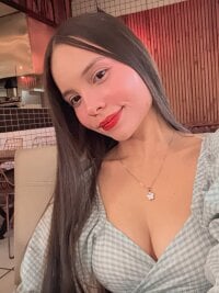 Смотреть секс шоу MiaJacksonn
