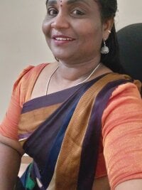 Sehen Sie sich Tamil_Kavitha10s Live-Sexshow an