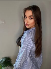 Watch mc-Olivia's Live Sex Show
