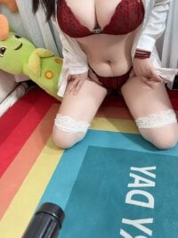 Watch Liqinqin's Live Sex Show