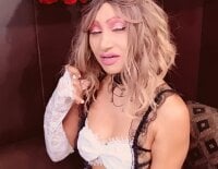 Sehen Sie sich KamaLilas Live-Sexshow an