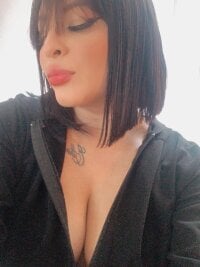 Watch sherylgrey's Live Sex Show