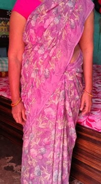 Watch hot-bhabhi-hot's Live Sex Show