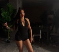 Sehen Sie sich ZaraBliss3s Live-Sexshow an