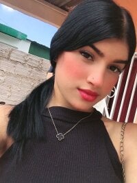 Sehen Sie sich amazinghotgirls Live-Sexshow an