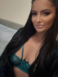 Watch AnneSins's Live Sex Show