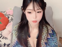 Watch xiaoyue-ovo's Live Sex Show