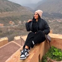 Watch Saraa-loove's Live Sex Show