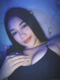 Watch Cloezc_'s Live Sex Show