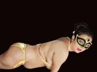 Sehen Sie sich Alisha95s Live-Sexshow an