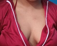 Watch TheViralCouple's Live Sex Show