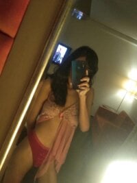 Watch exude_diya's Live Sex Show