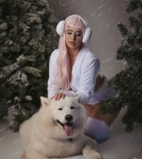 Sehen Sie sich XXMILEs Live-Sexshow an