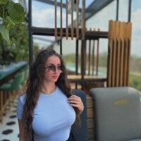 Sehen Sie sich Lorennameliyys Live-Sexshow an