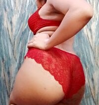 Sehen Sie sich LizaAnn22s Live-Sexshow an