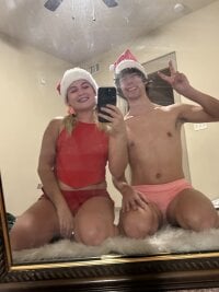 Watch girlfriendmissy's Live Sex Show
