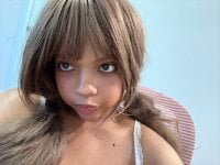 Watch AwkwardJasminee's Live Sex Show