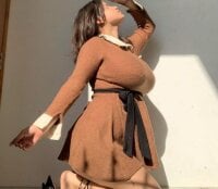 Sehen Sie sich Scarletbdsm69s Live-Sexshow an