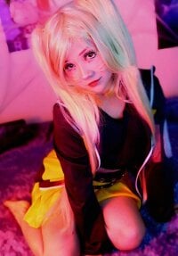 Смотреть секс шоу Kira--