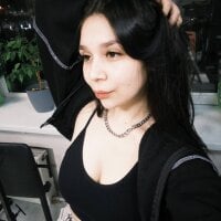 Sehen Sie sich MiraHillss Live-Sexshow an