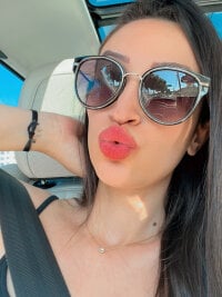 Watch BelleLouiseVp's Live Sex Show