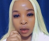 Sehen Sie sich Mishantis Live-Sexshow an