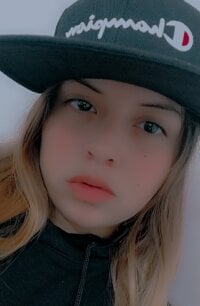 Watch sweet_little232's Live Sex Show