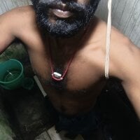 Sehen Sie sich localboybbsrs Live-Sexshow an