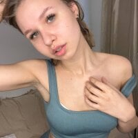 Watch HildEdge's Live Sex Show