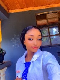 Watch Candiey001's Live Sex Show