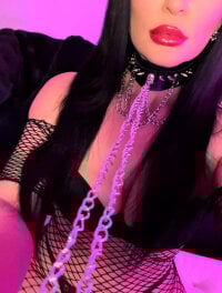 Watch NatashaxoBangs's Live Sex Show