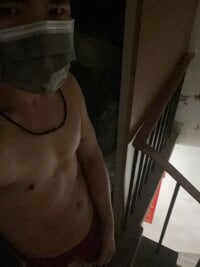 Sehen Sie sich TaiwanSlutBitchs Live-Sexshow an