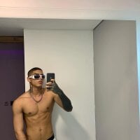 Sehen Sie sich Ak_cbrs Live-Sexshow an