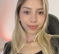Watch MissBecka_'s Live Sex Show