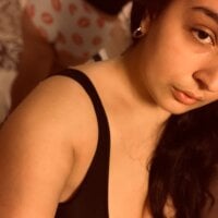 Watch ErikaAmor's Live Sex Show