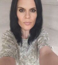 Watch CRISTIINA36's Live Sex Show