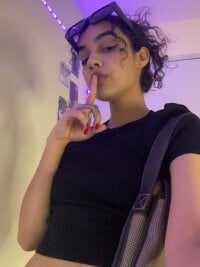 Sehen Sie sich Sora_pasquales Live-Sexshow an