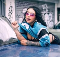 Sehen Sie sich magic_margs Live-Sexshow an