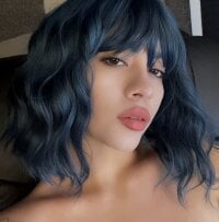 Sehen Sie sich INKbodyys Live-Sexshow an